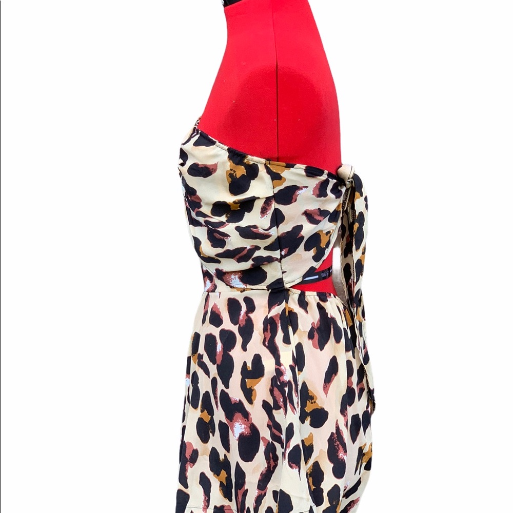 Twist Front Tie Back Leopard Tube Romper - Picture 12 of 15